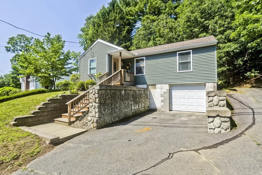 Photo of 76 Bethany Rd