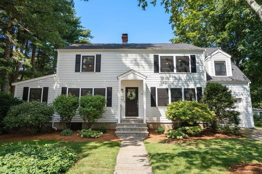 Photo of 14 Fuller Brook Ave