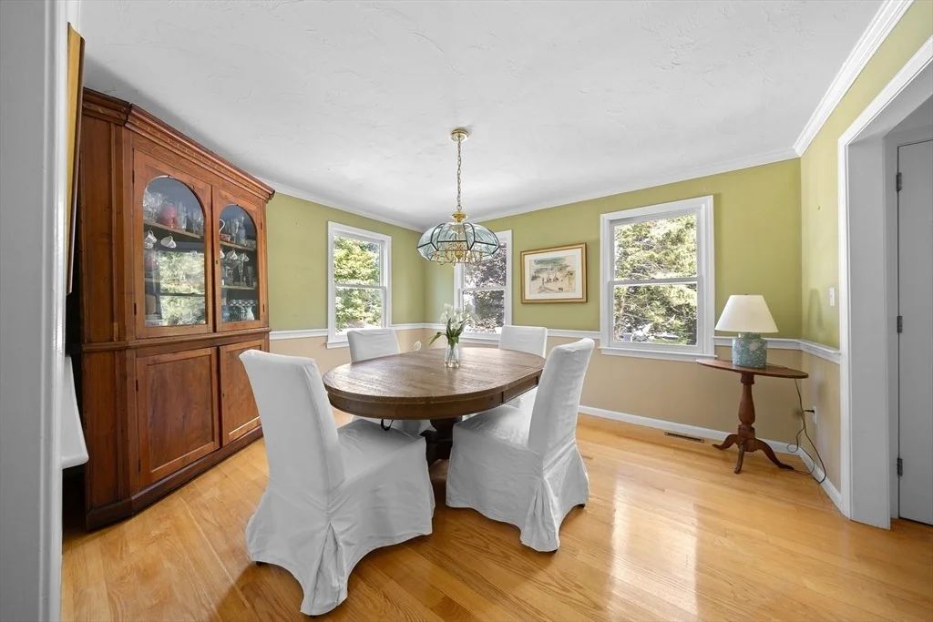 Photo of 2 Langlee Rd