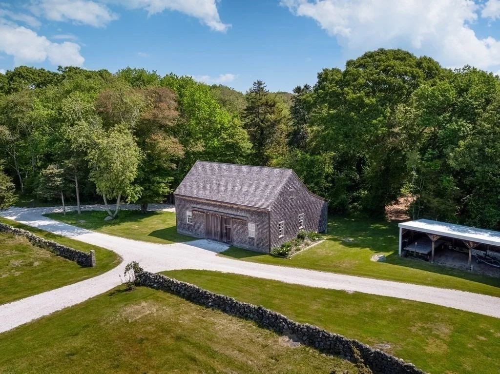 Photo of 1541 Main Rd