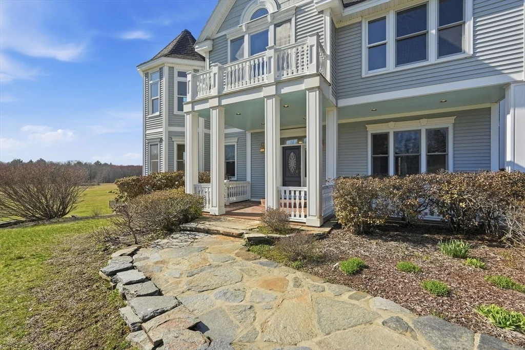 Photo of 365 Middle St