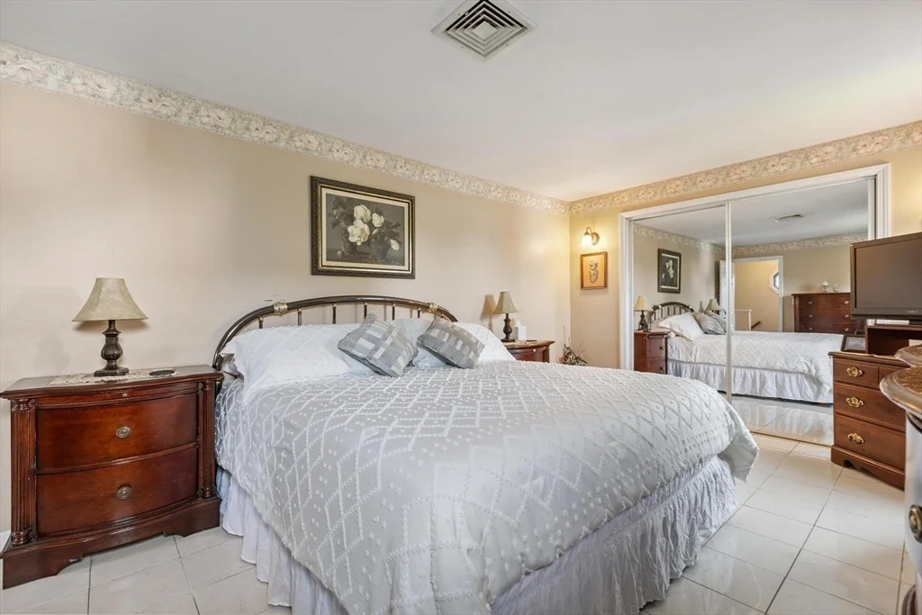 Photo of 7 James Rd