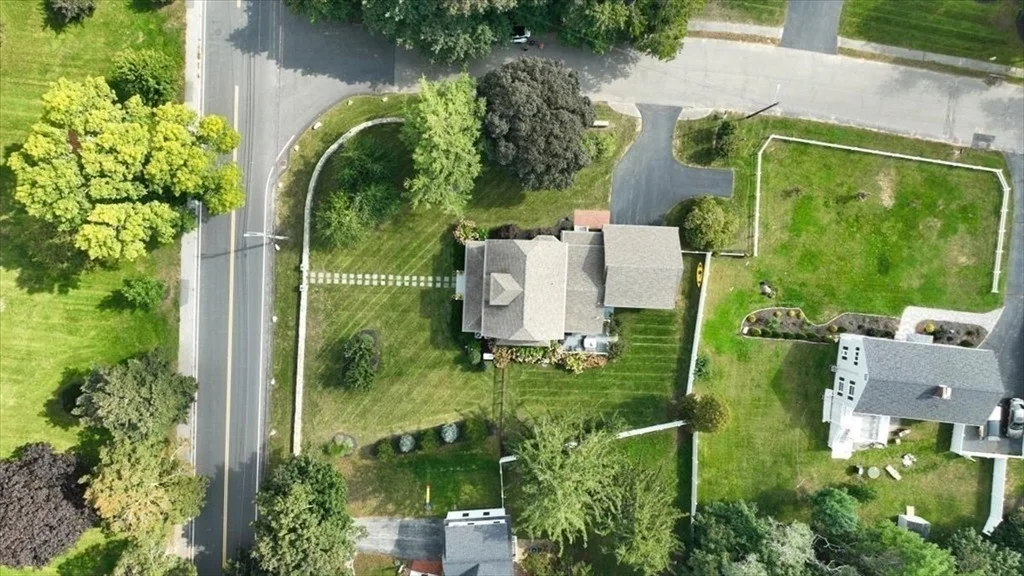 Photo of 291 First Parish Road