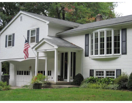 Photo of 7 Surrey Lane