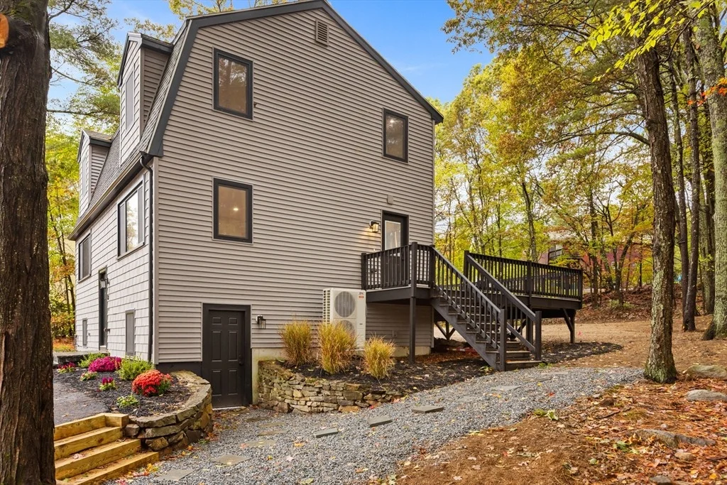 Photo of 8 Mulberry Cir