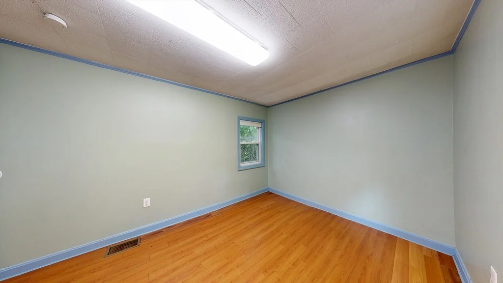 Photo of 46 Circle Rd