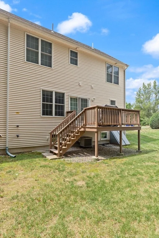 Photo of Unit 3 at 3 Knowlton Cir
