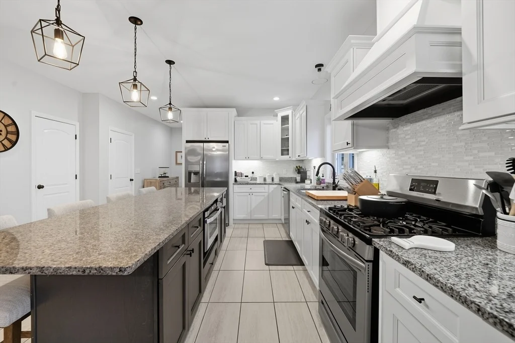 Photo of 66 Elaine Cir