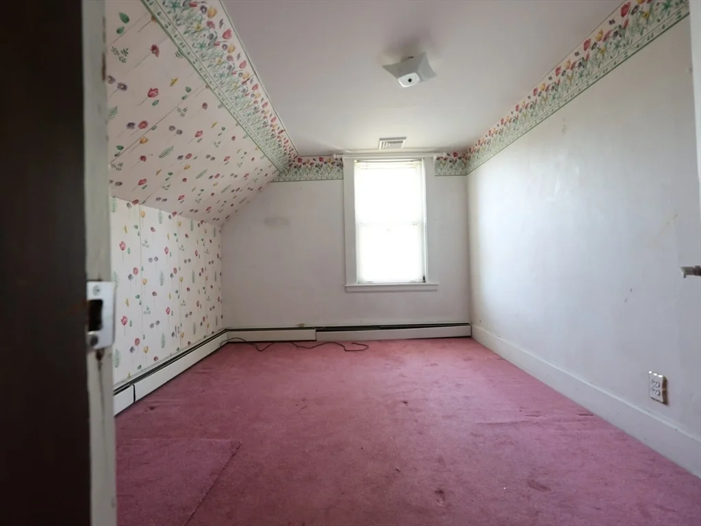Photo of 433 Central Street