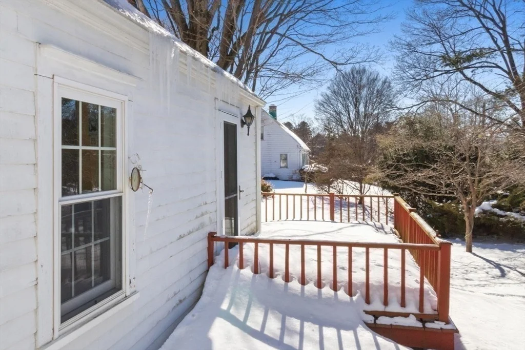 Photo of 1 Sassamon St