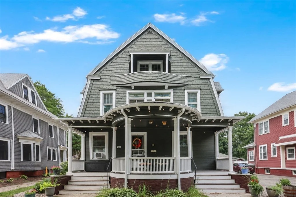 Photo of 36 Spruceland Ave