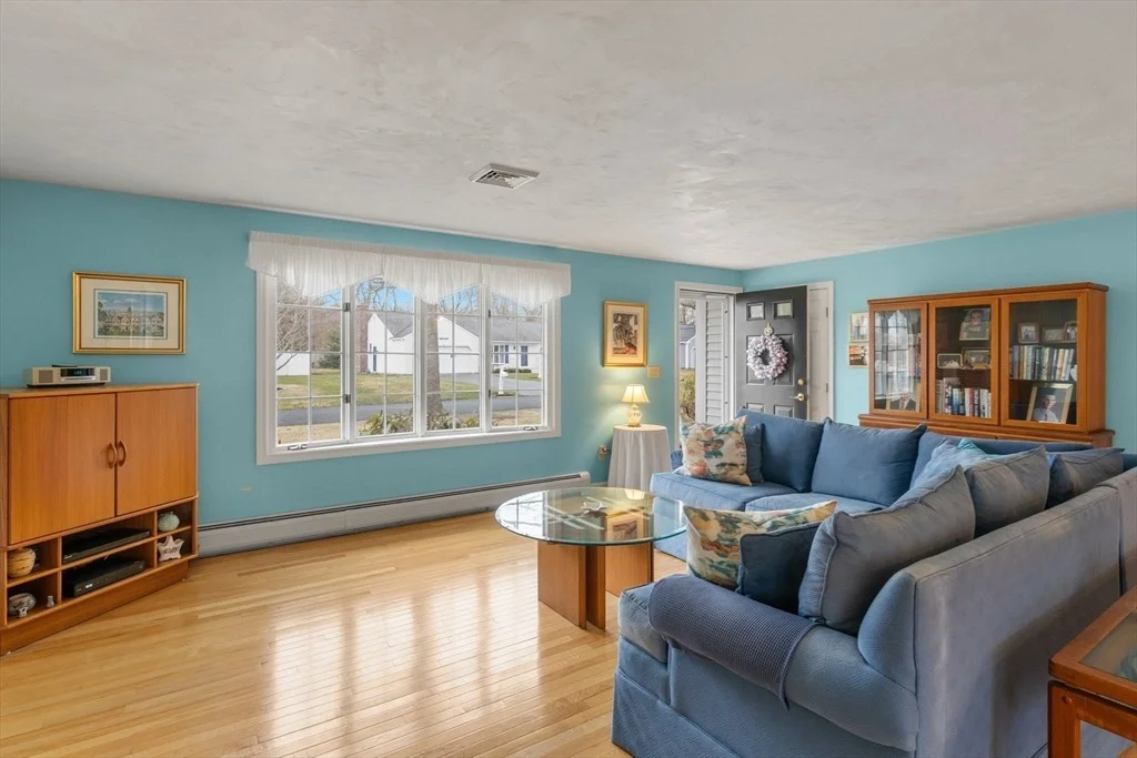Photo of 37 Ansel Howland Road
