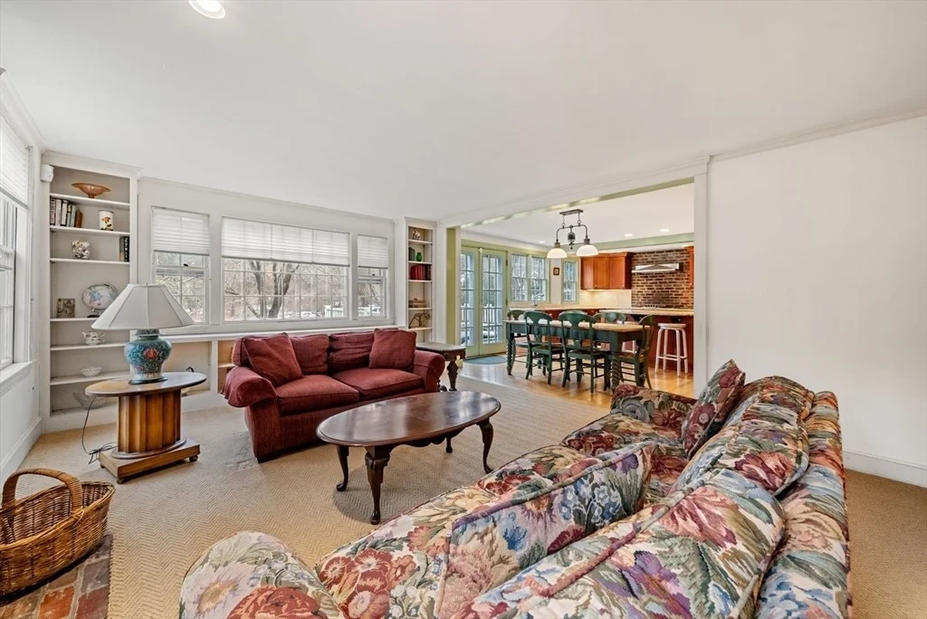 Photo of 74 Chestnut St
