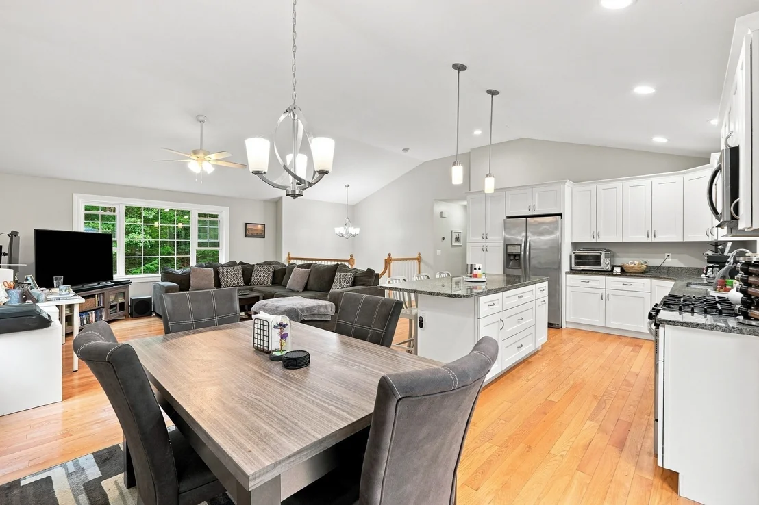 Photo of 106 Otter River Road