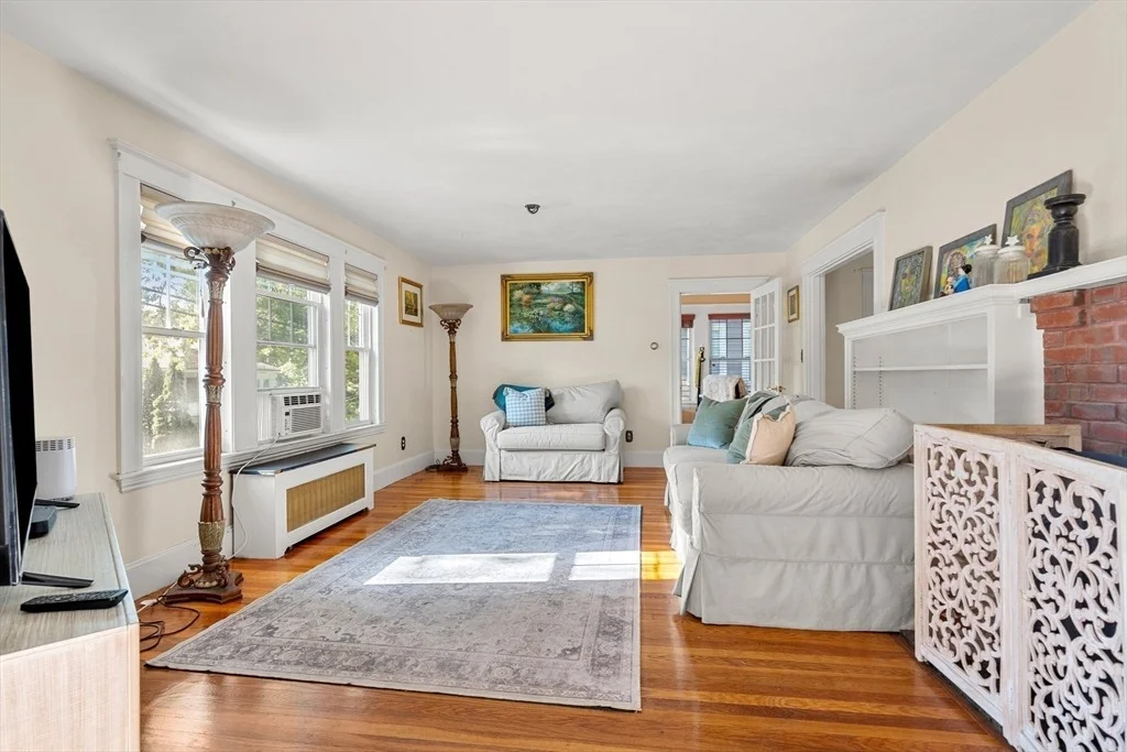 Photo of 24 Barnstable Street