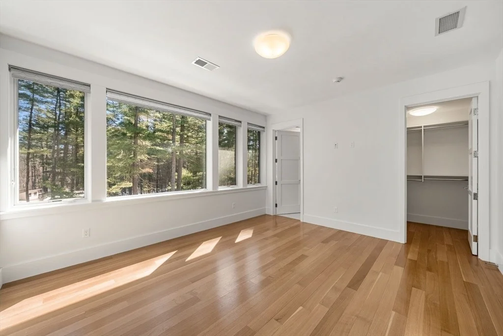 Photo of 11 Winthrop Circle