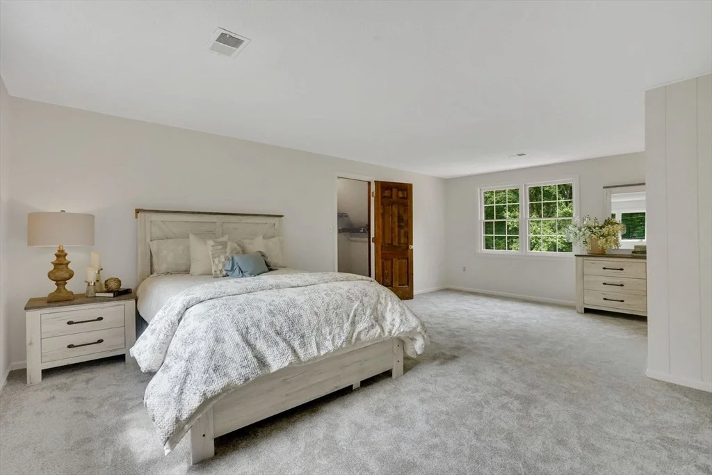 Photo of 4 Highmoor Dr
