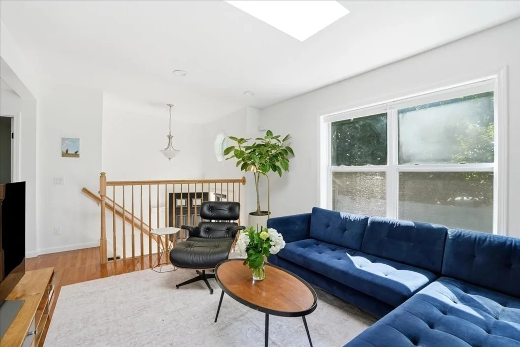 Photo of 111 Wompatuck Rd