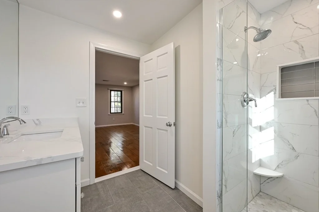 Photo of 15 Edwards Rd