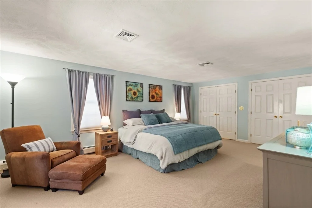 Photo of 30 Underhill