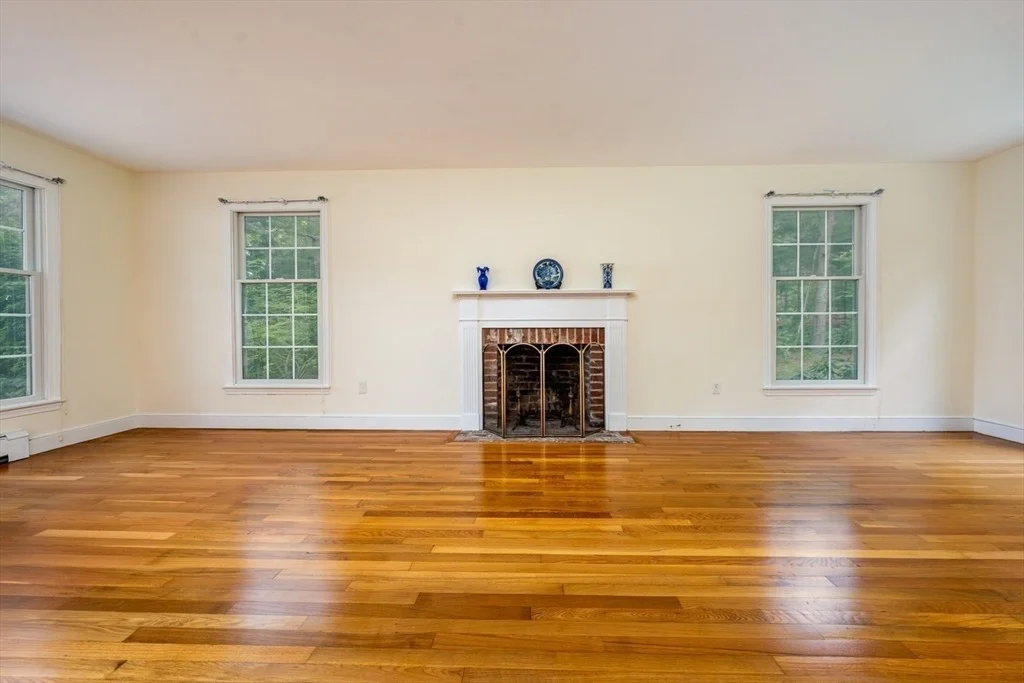 Photo of 15 Heritage Drive
