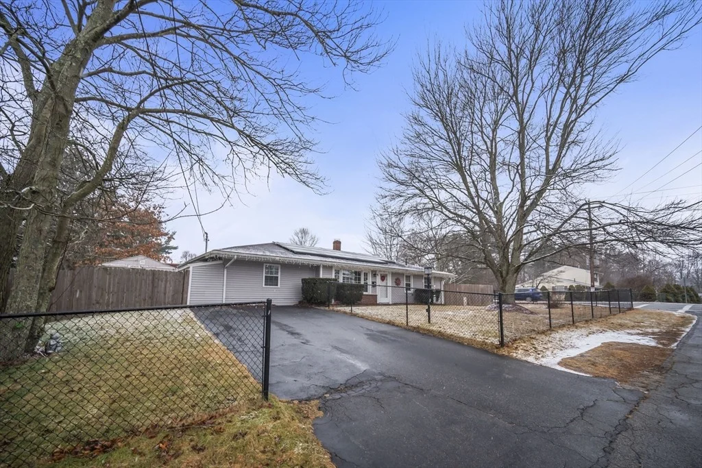 Photo of 5 Debbie Rd