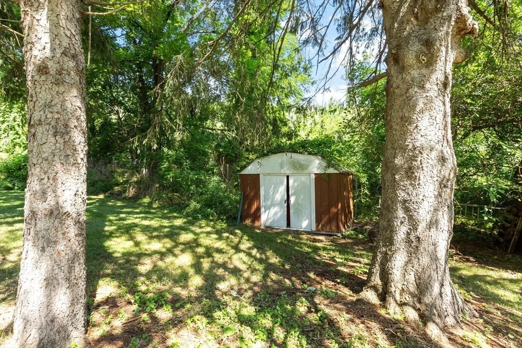 Photo of 19 Rowley Hill Rd