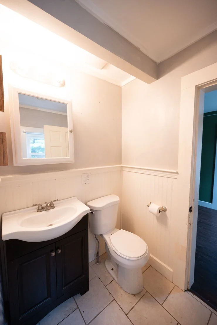 Photo of 119 Everett Ave
