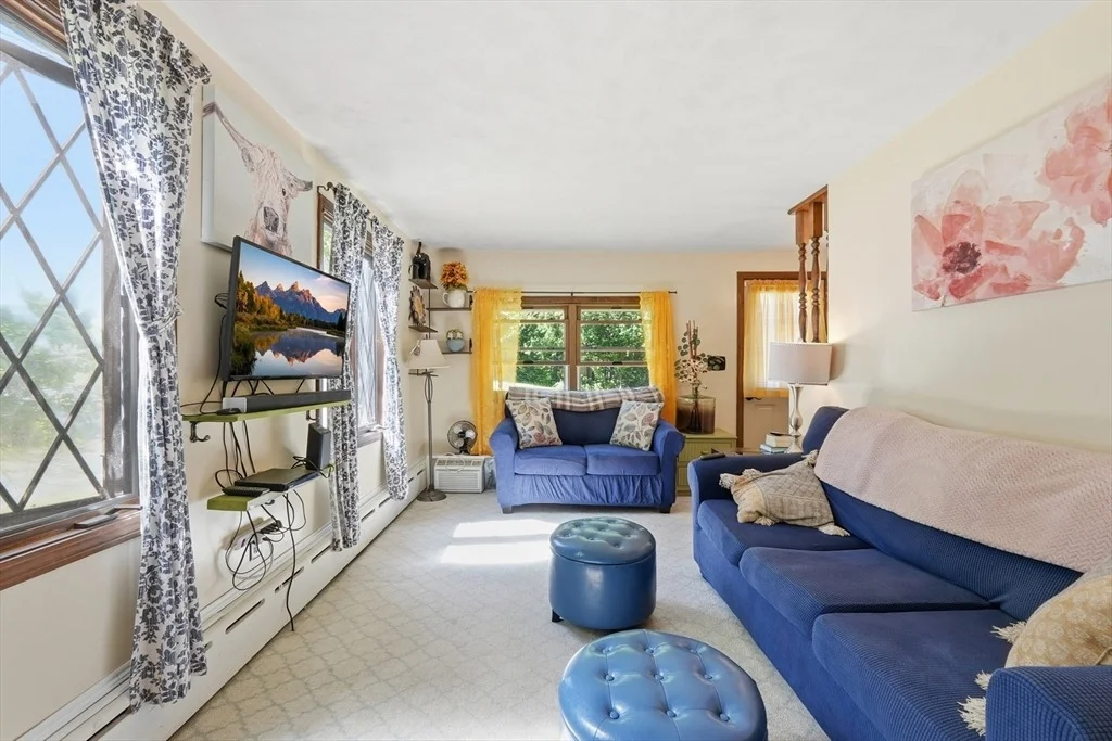 Photo of 151 Narrows Rd