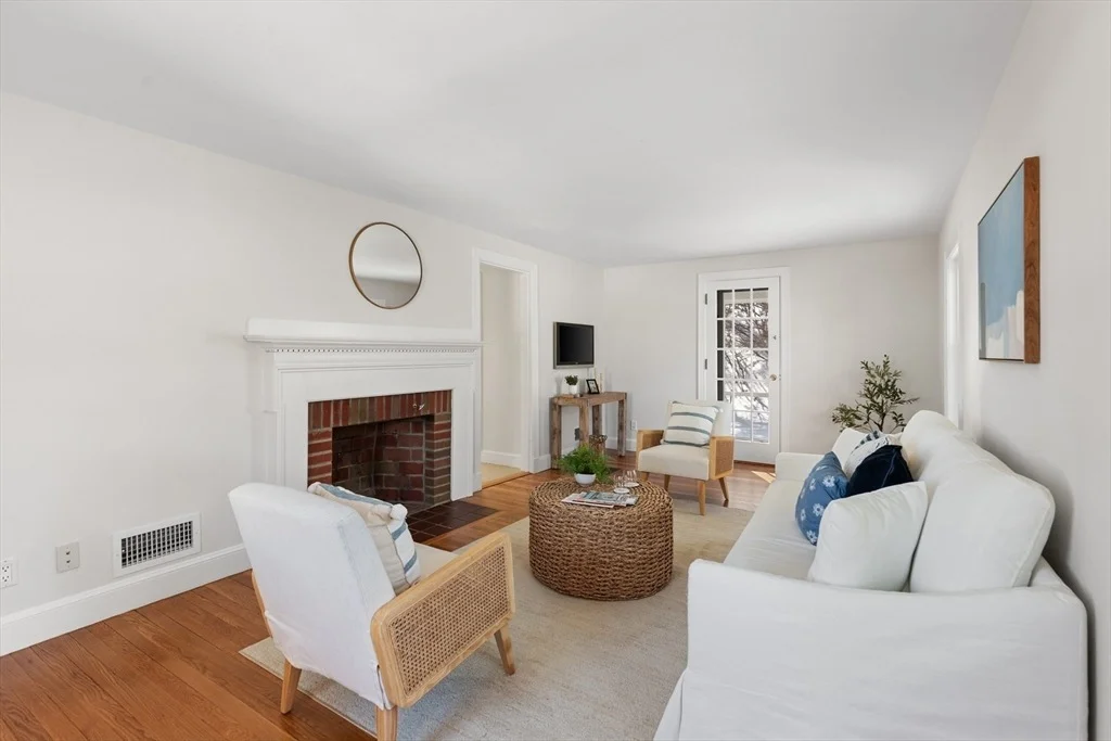 Photo of 115 Gloucester St
