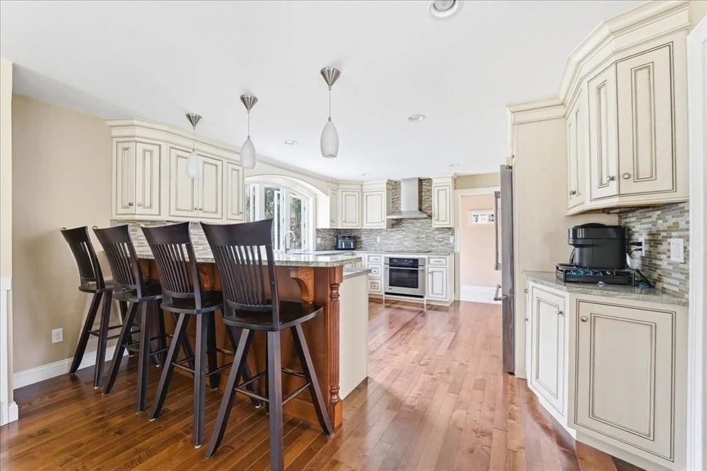 Photo of 7 Bogastow Circle