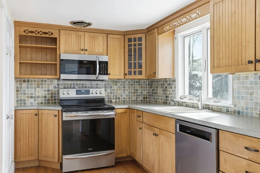 Photo of 20 Lee Ave