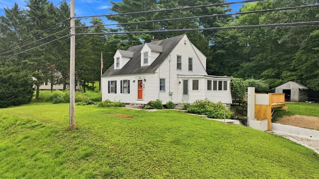 Photo of 219 Old Warren Rd