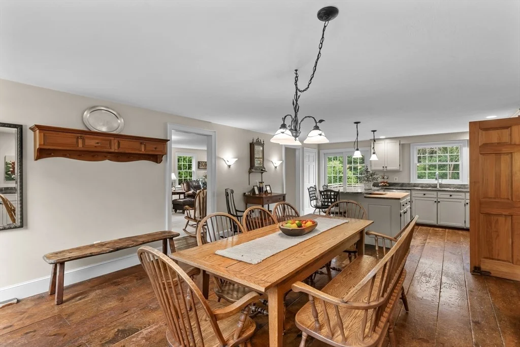 Photo of 292 Warren Rd