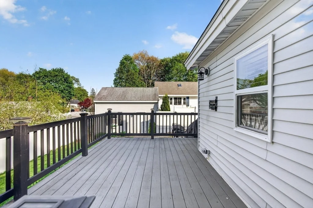 Photo of 423 Textile Ave