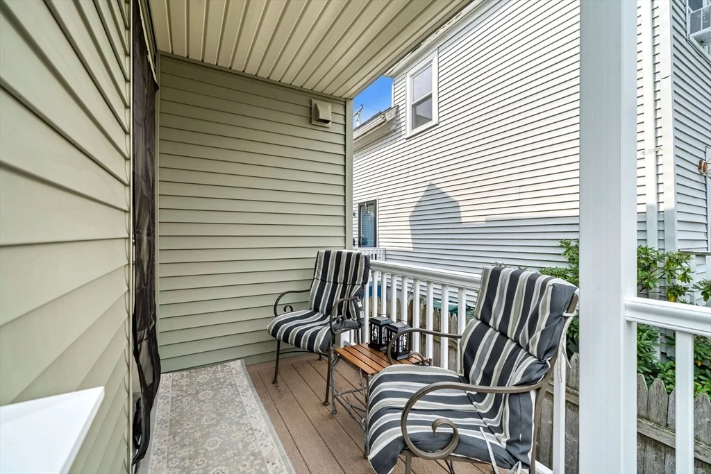Photo of 15 Beacon St