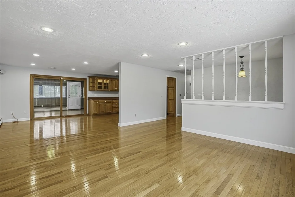 Photo of 38 Walker Ave Ext