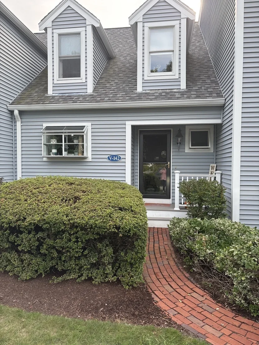 Photo of Unit V142 at 142 Shellback Way