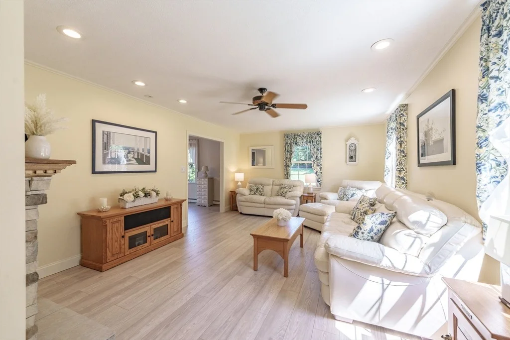 Photo of 390 Bald Mountain Road