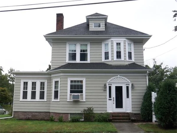 Photo of 501 Harvard St