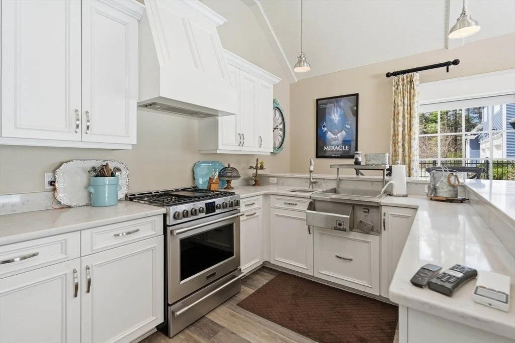 Photo of 9 Ross Ln