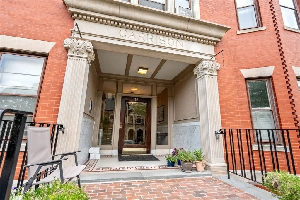 Photo of Unit 7A at 16 Garrison Road