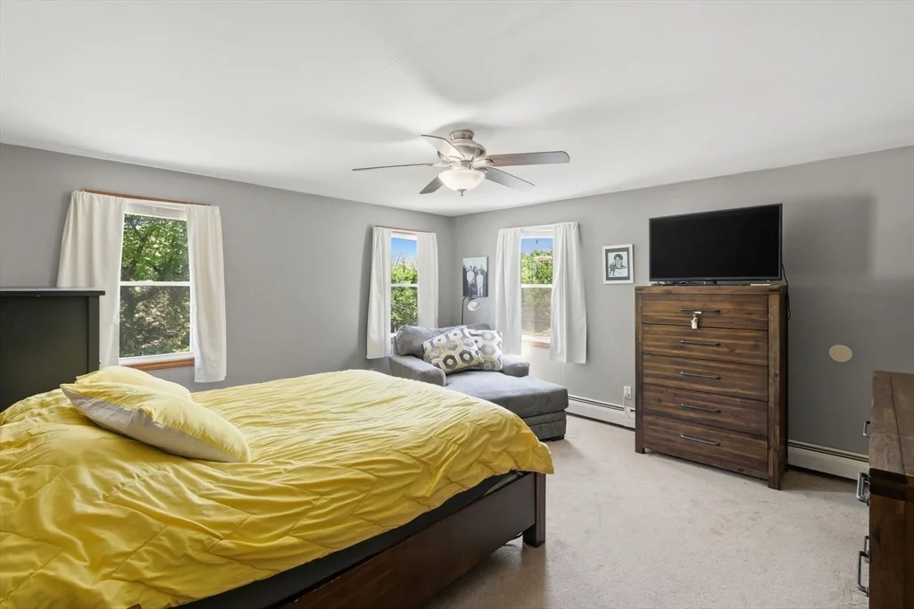 Photo of 276 Leigh Rd