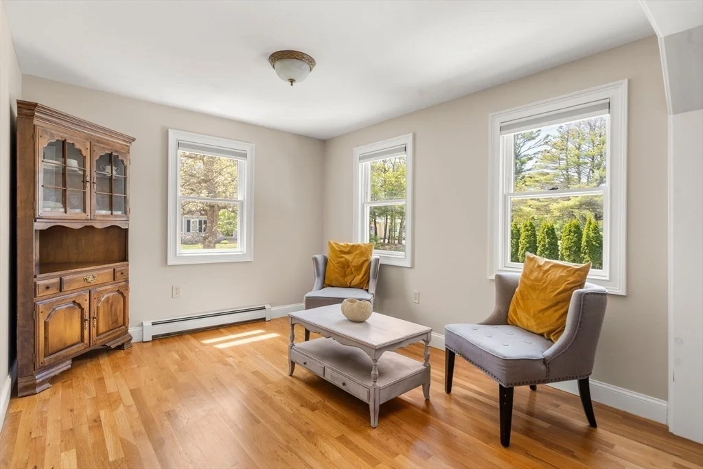 Photo of 302 Ames Way