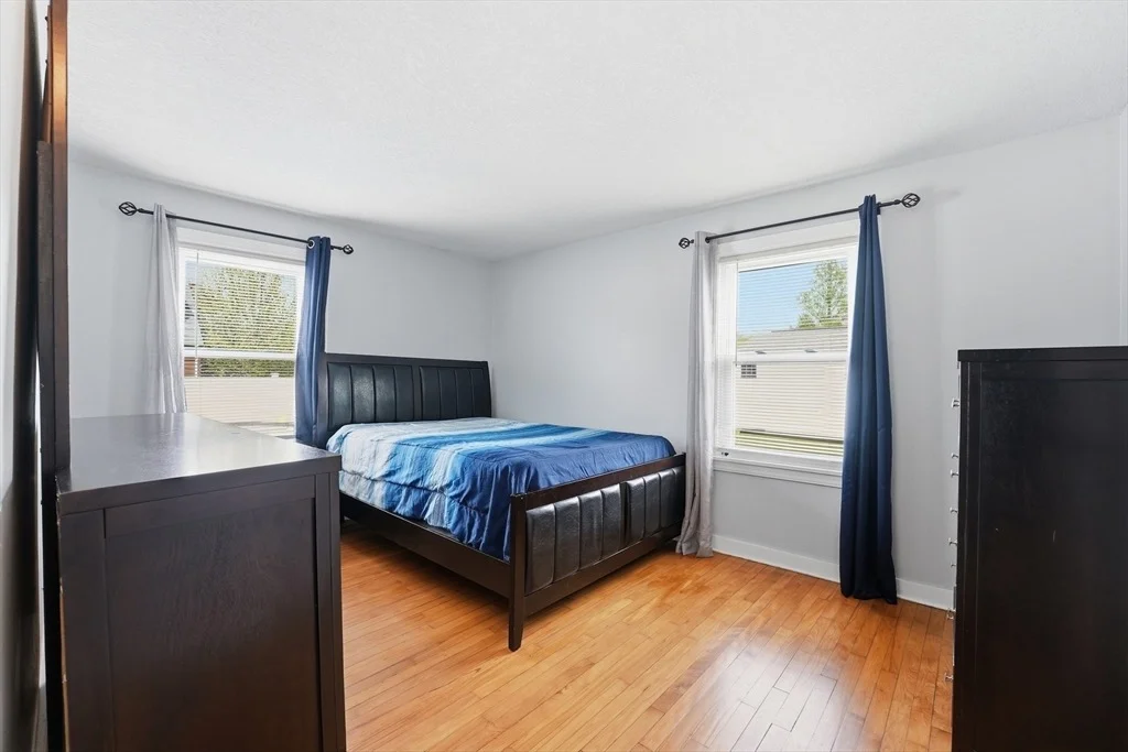 Photo of 54 Shaw Park Ave