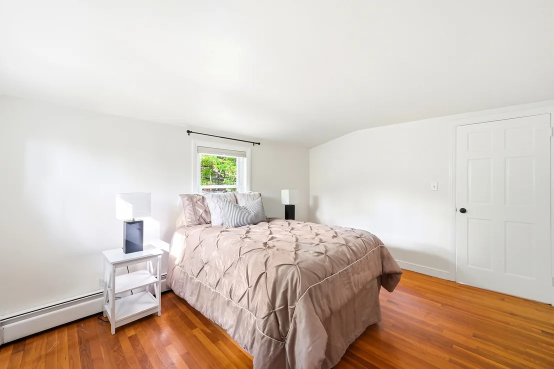 Photo of 6 Brookside Ave