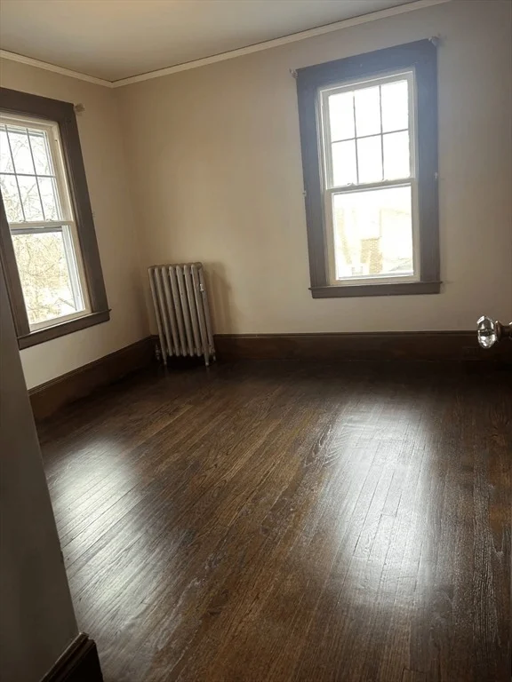Photo of 122 Bellevue Ave