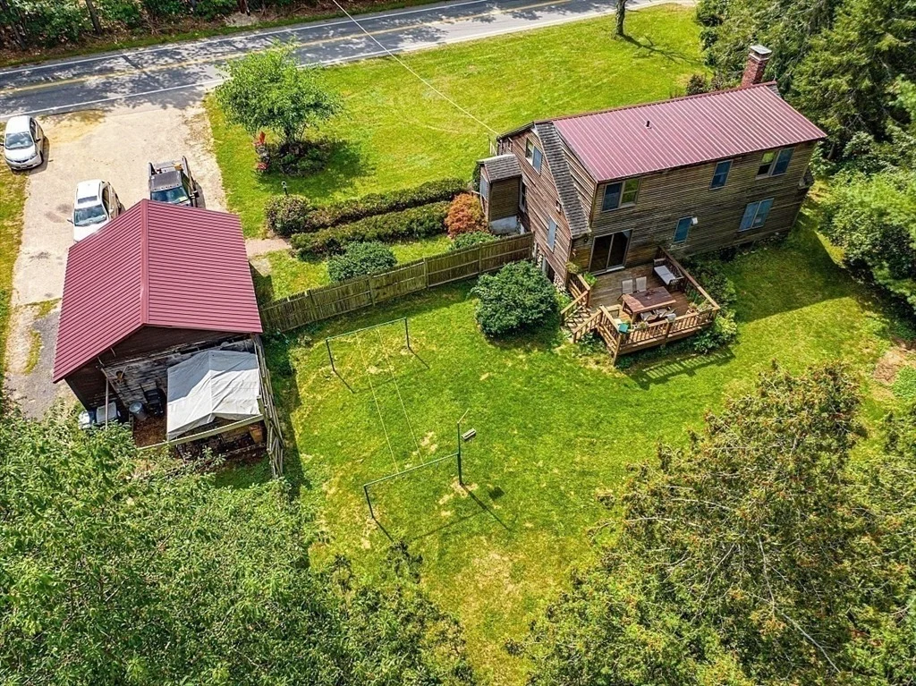 Photo of 650 Manning St