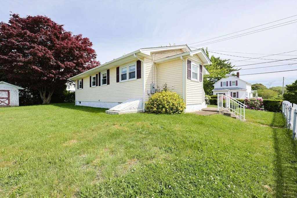 Photo of 320 Mount Hope Ave