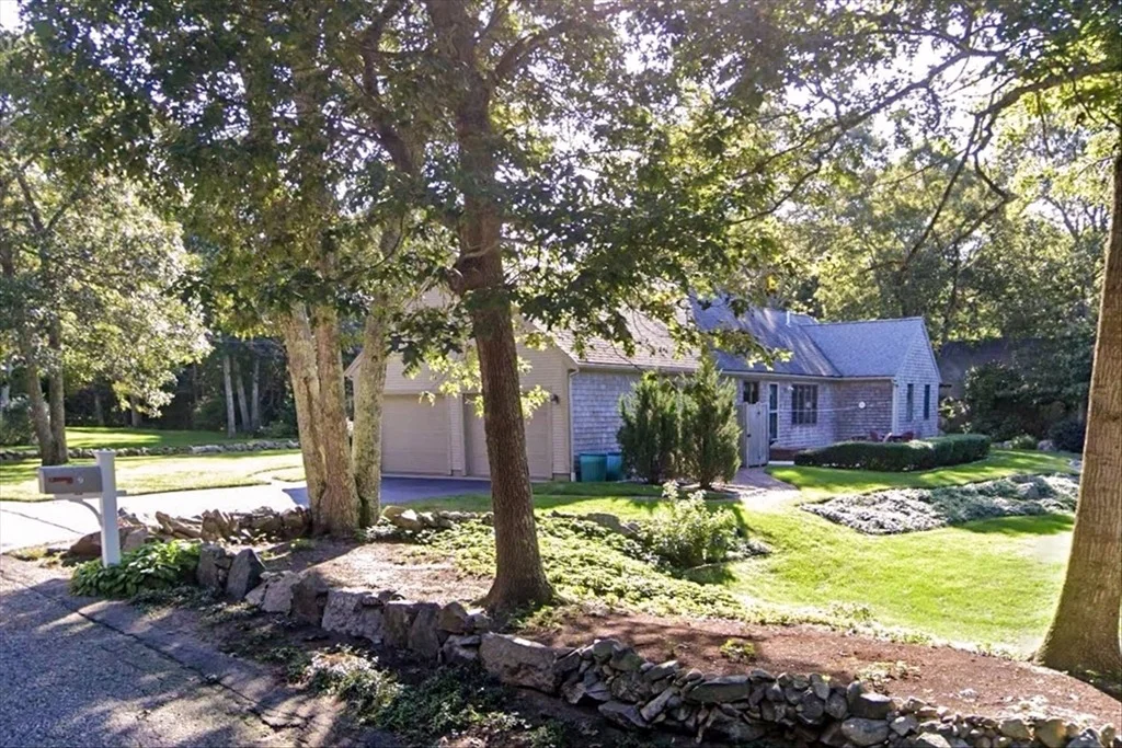 Photo of 9 Split Rock Rd